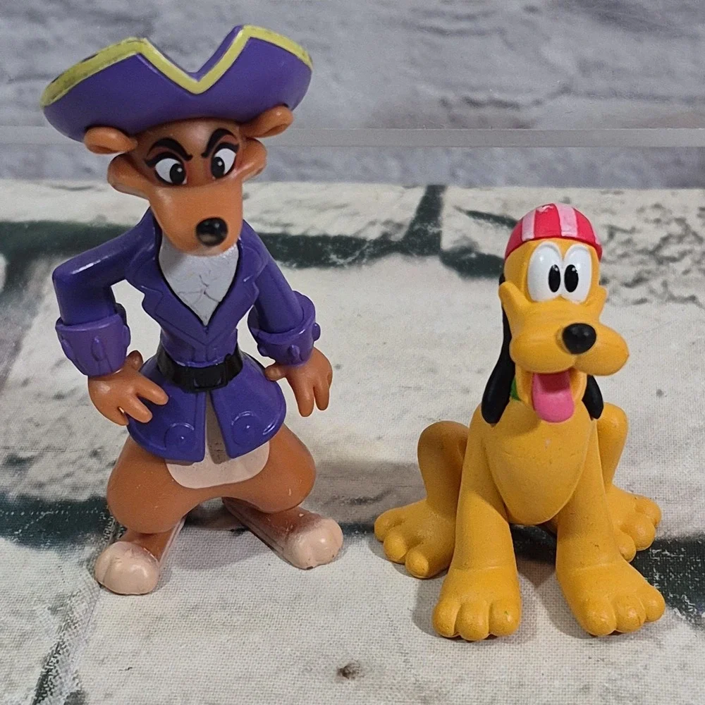 Disney Junior Mickey Mouse Funhouse Treasure Adventure Pirate Ship Figures Lot